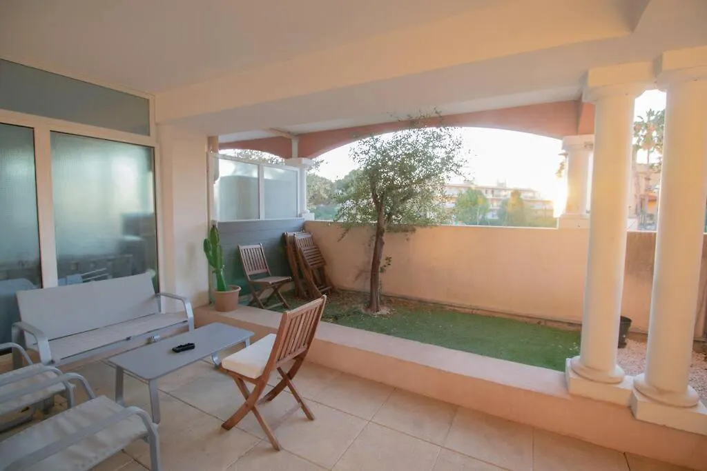 Charmant Studio En Centre-Ville Proche Monaco Cap-d'Ail 0*,  Francie